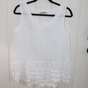 Sleeveless white linen shirt with lace detail - L